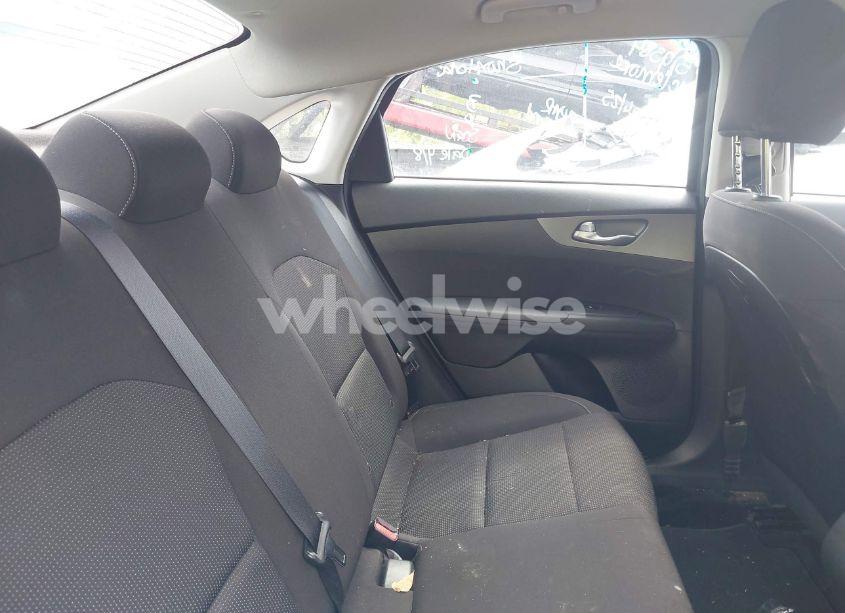 Photo 8 of 2020 Kia Forte FE (VIN 3KPF24AD7LE236038)