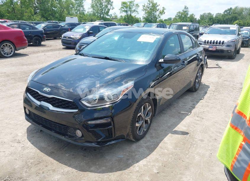 Photo 2 of 2021 Kia Forte LXS (VIN 3KPF24AD7ME264763)