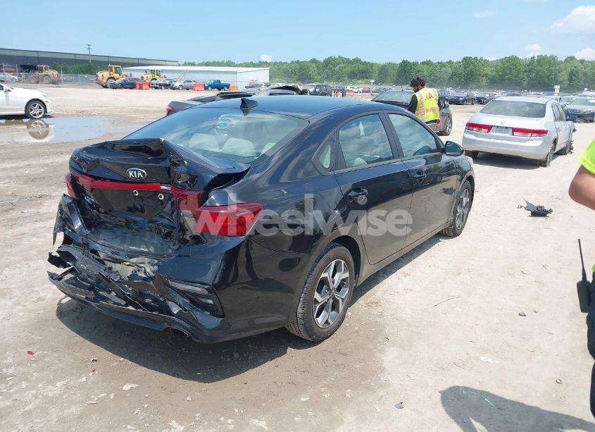 Photo 4 of 2021 Kia Forte LXS (VIN 3KPF24AD7ME264763)