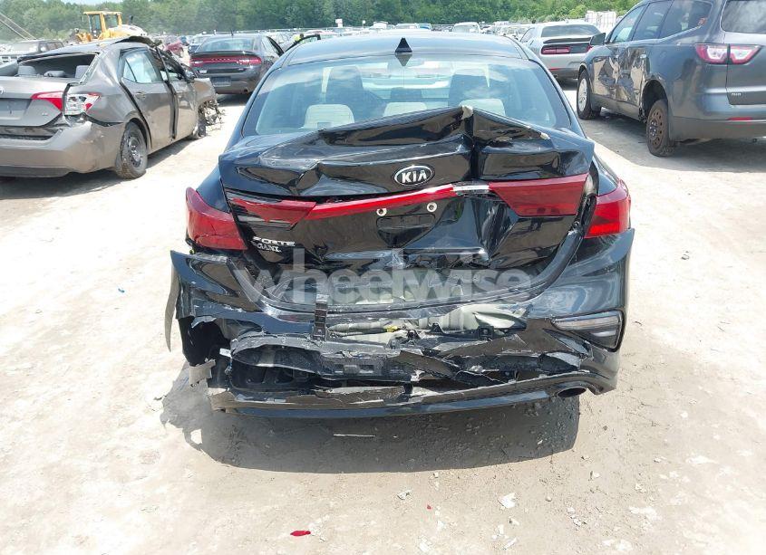 Photo 6 of 2021 Kia Forte LXS (VIN 3KPF24AD7ME264763)