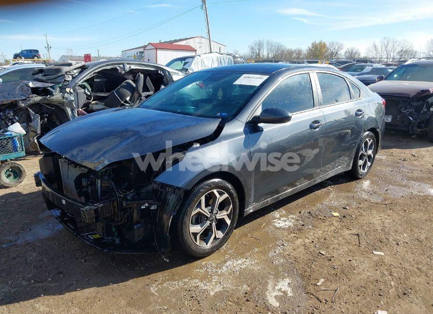 Photo 2 of 2021 Kia Forte LXS (VIN 3KPF24AD7ME265265)