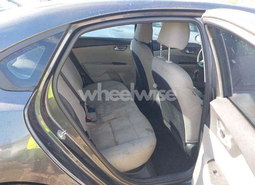 Photo 8 of 2021 Kia Forte LXS (VIN 3KPF24AD7ME265265)