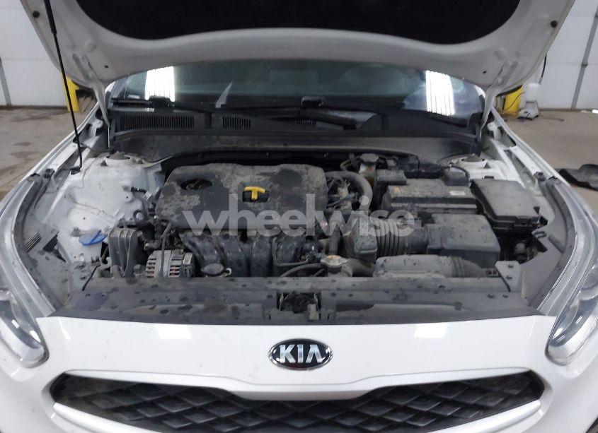 Photo 10 of 2021 Kia Forte LXS (VIN 3KPF24AD7ME266786)