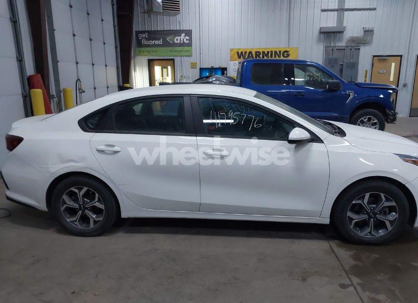 Photo 13 of 2021 Kia Forte LXS (VIN 3KPF24AD7ME266786)