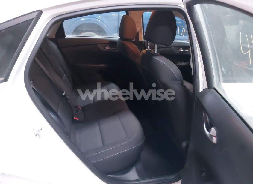 Photo 8 of 2021 Kia Forte LXS (VIN 3KPF24AD7ME266786)