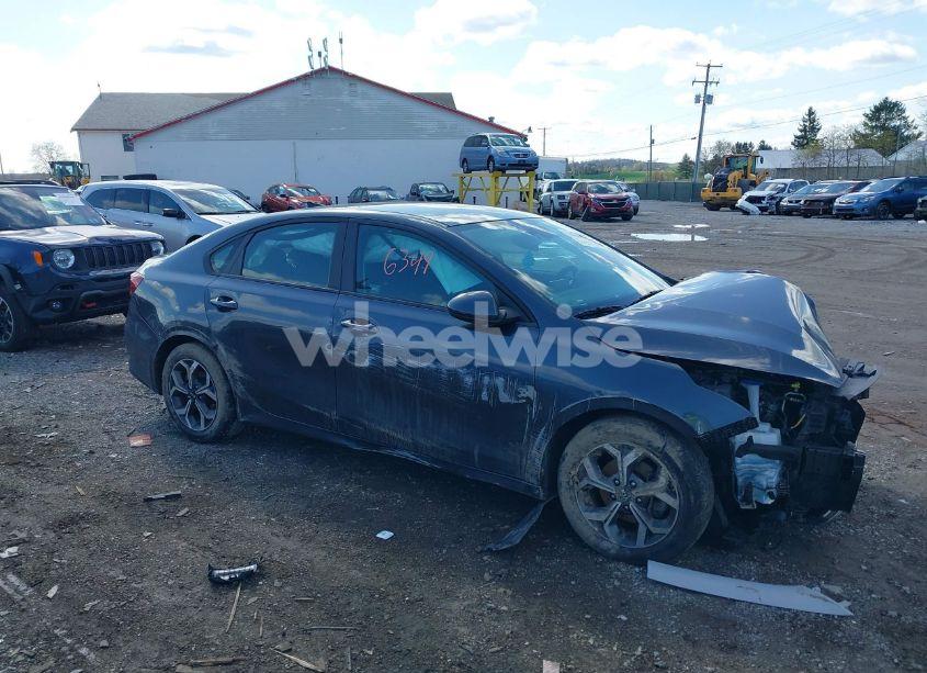 Photo 13 of 2021 Kia Forte LXS (VIN 3KPF24AD7ME266867)