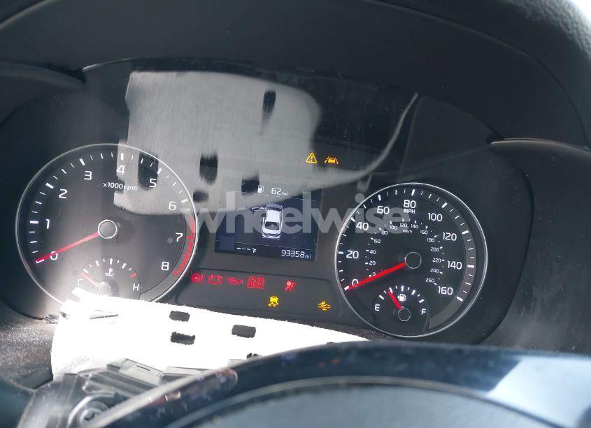 Photo 7 of 2021 Kia Forte LXS (VIN 3KPF24AD7ME266867)