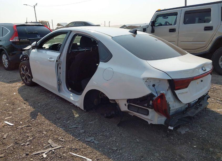 Photo 3 of 2021 Kia Forte LXS (VIN 3KPF24AD7ME288819)