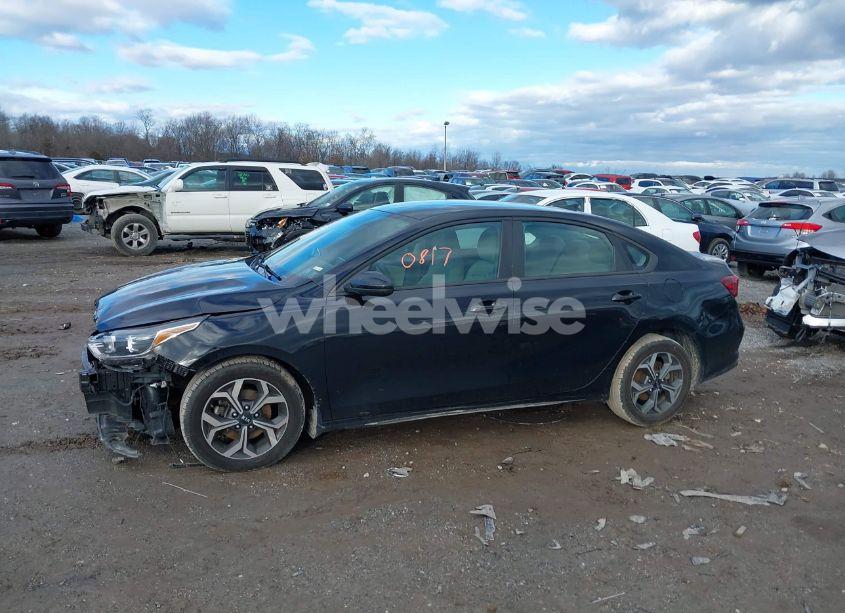 Photo 13 of 2021 Kia Forte LXS (VIN 3KPF24AD7ME298895)