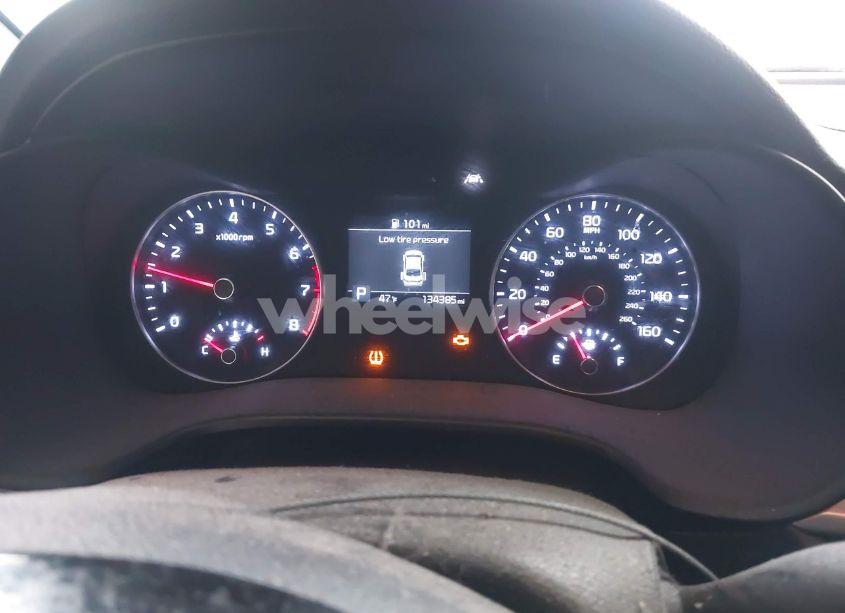 Photo 7 of 2021 Kia Forte LXS (VIN 3KPF24AD7ME329787)