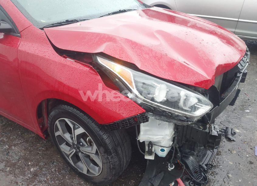 Photo 6 of 2021 Kia Forte LXS (VIN 3KPF24AD7ME330860)