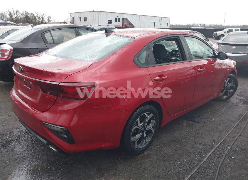 Photo 4 of 2021 Kia Forte LXS (VIN 3KPF24AD7ME349313)