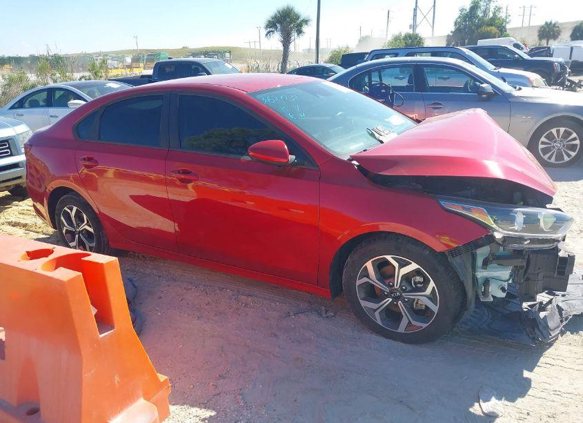 Photo 13 of 2021 Kia Forte LXS (VIN 3KPF24AD7ME362031)