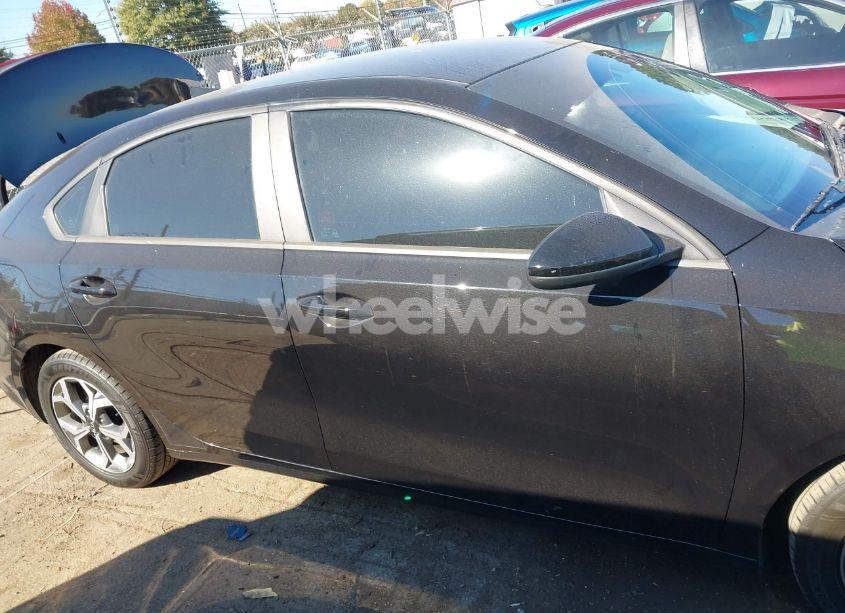 Photo 13 of 2021 Kia Forte LXS (VIN 3KPF24AD7ME369285)