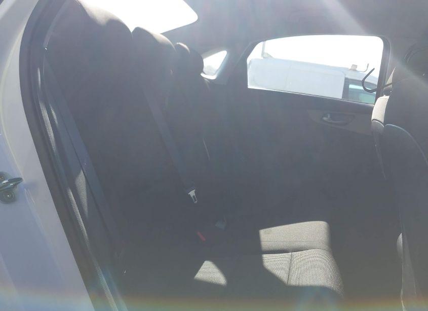 Photo 8 of 2021 Kia Forte LXS (VIN 3KPF24AD7ME372302)