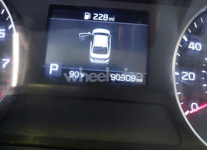 Photo 15 of 2021 Kia Forte LXS (VIN 3KPF24AD7ME373577)