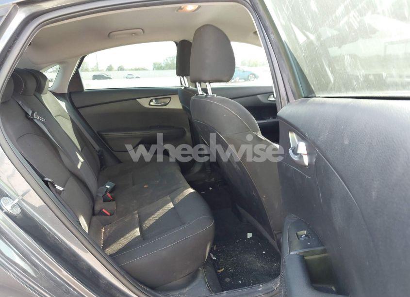 Photo 8 of 2021 Kia Forte LXS (VIN 3KPF24AD7ME373577)