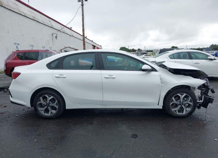Photo 14 of 2021 Kia Forte LXS (VIN 3KPF24AD7ME375488)
