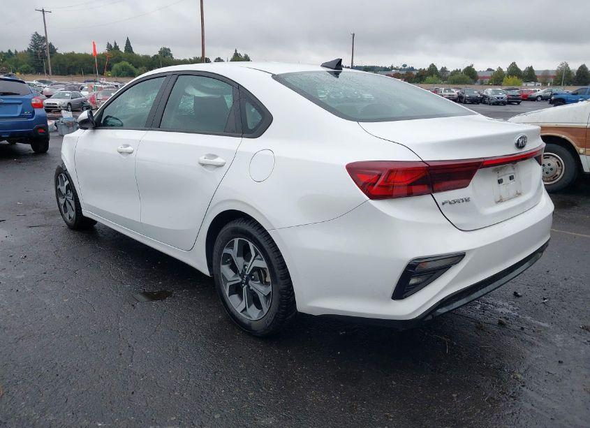 Photo 3 of 2021 Kia Forte LXS (VIN 3KPF24AD7ME375488)