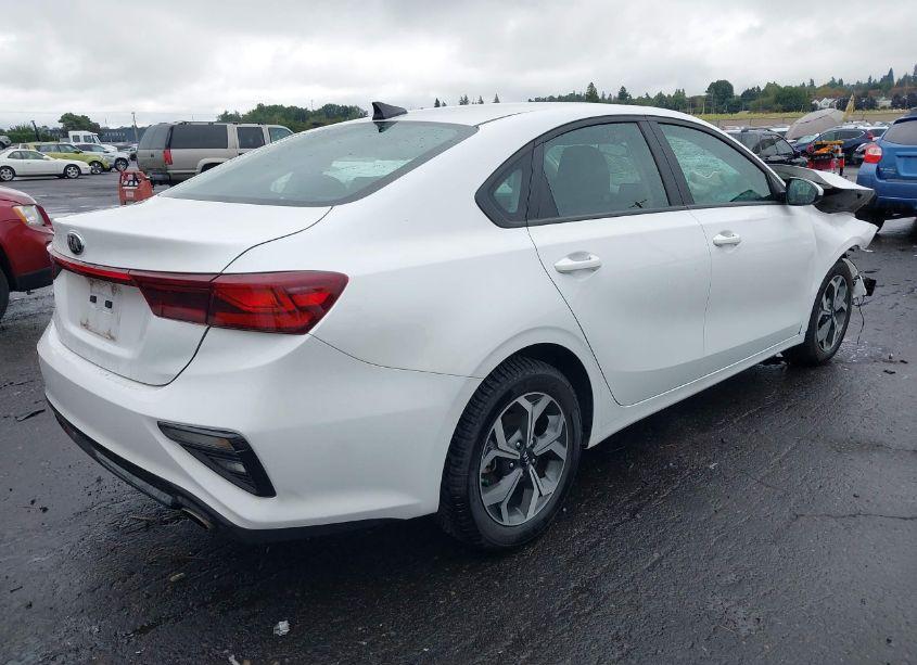Photo 4 of 2021 Kia Forte LXS (VIN 3KPF24AD7ME375488)