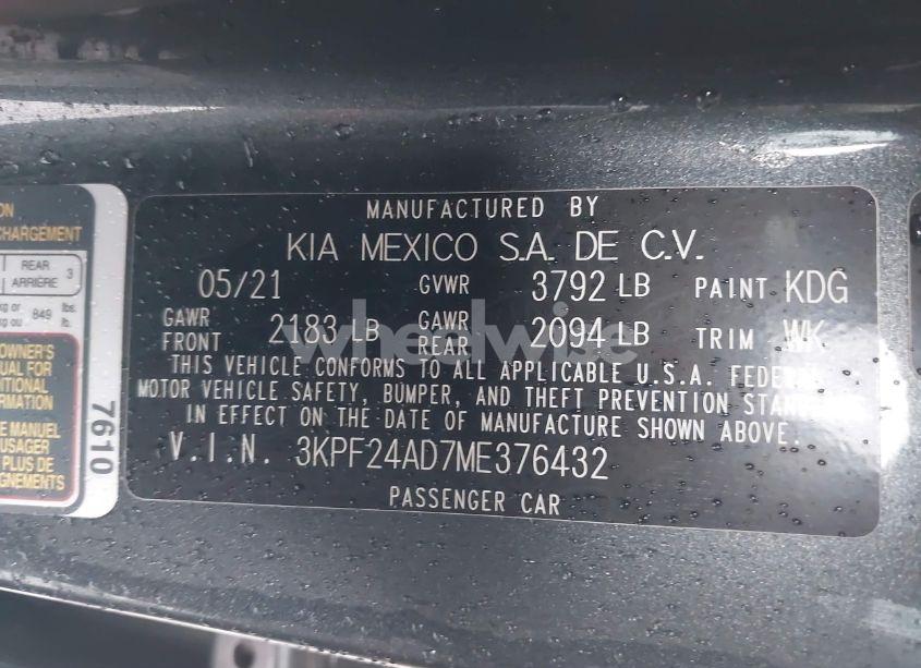 Photo 9 of 2021 Kia Forte LXS (VIN 3KPF24AD7ME376432)