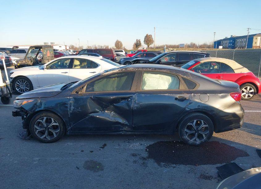 Photo 13 of 2021 Kia Forte LXS (VIN 3KPF24AD7ME390119)