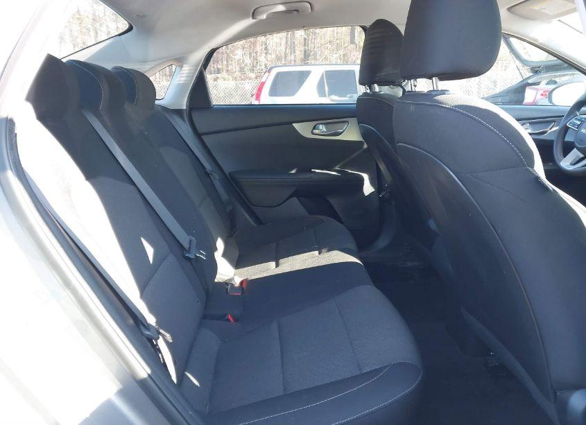 Photo 8 of 2022 Kia Forte LXS (VIN 3KPF24AD7NE456847)