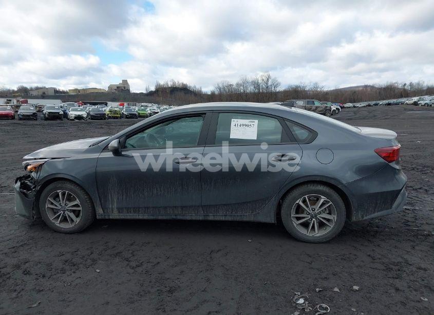 Photo 14 of 2022 Kia Forte LXS (VIN 3KPF24AD7NE471476)