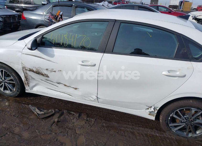 Photo 14 of 2022 Kia Forte LXS (VIN 3KPF24AD7NE487788)