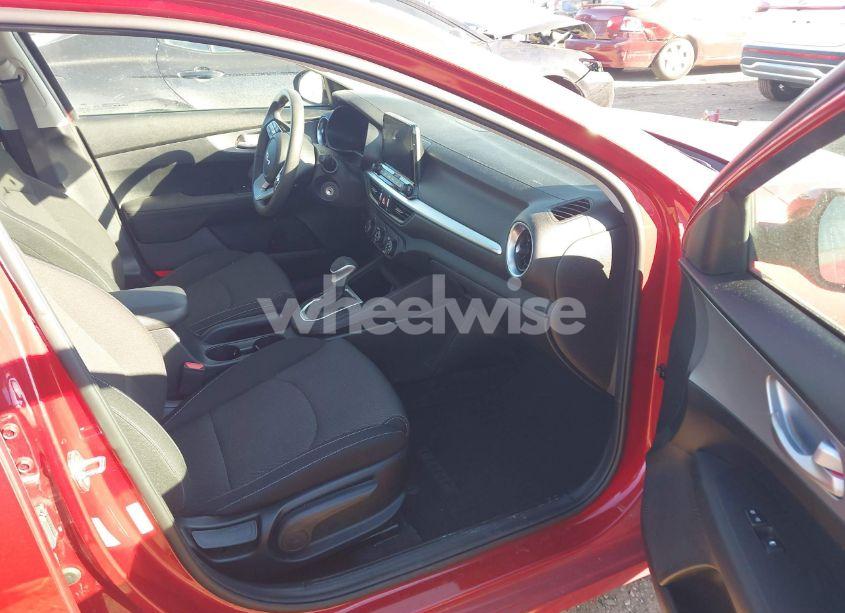 Photo 5 of 2023 Kia Forte LXS (VIN 3KPF24AD7PE512952)