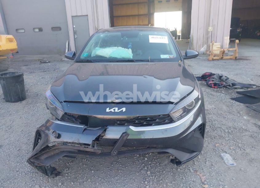 Photo 12 of 2023 Kia Forte LXS (VIN 3KPF24AD7PE537396)