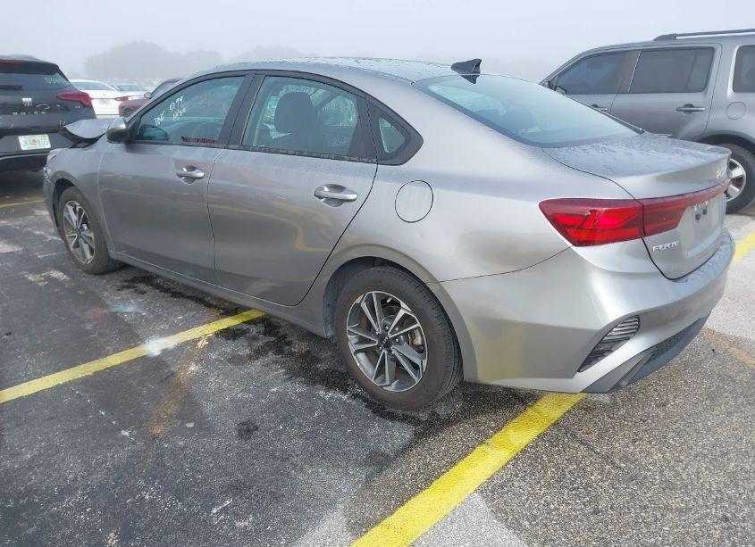 Photo 3 of 2023 Kia Forte LXS (VIN 3KPF24AD7PE542601)