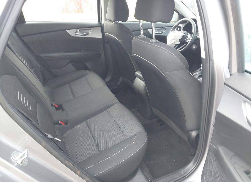 Photo 8 of 2023 Kia Forte LXS (VIN 3KPF24AD7PE542601)