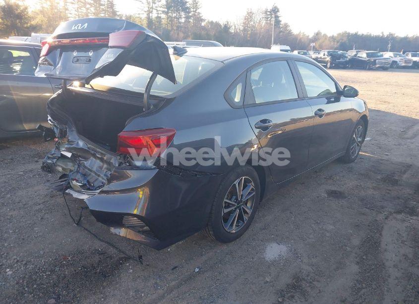 Photo 4 of 2023 Kia Forte LXS (VIN 3KPF24AD7PE543022)