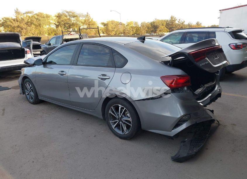 Photo 3 of 2023 Kia Forte LXS (VIN 3KPF24AD7PE554845)