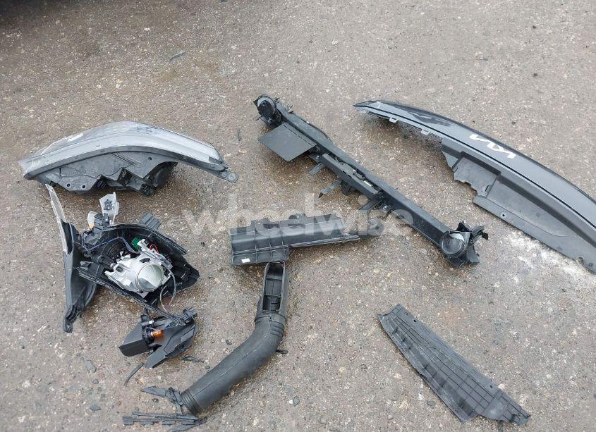 Photo 12 of 2023 Kia Forte LXS (VIN 3KPF24AD7PE590373)