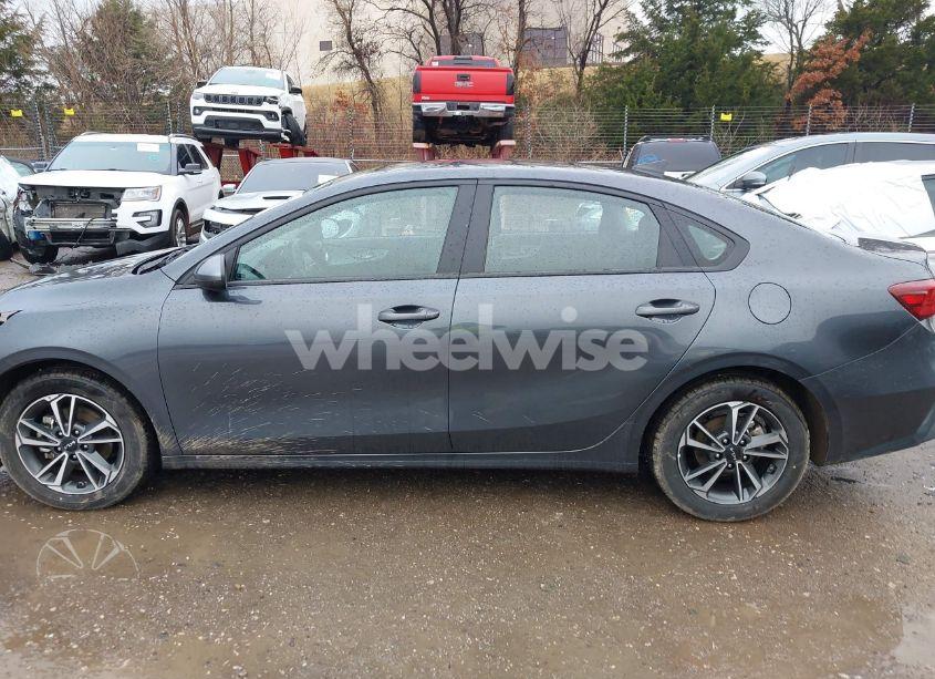 Photo 15 of 2023 Kia Forte LXS (VIN 3KPF24AD7PE590373)