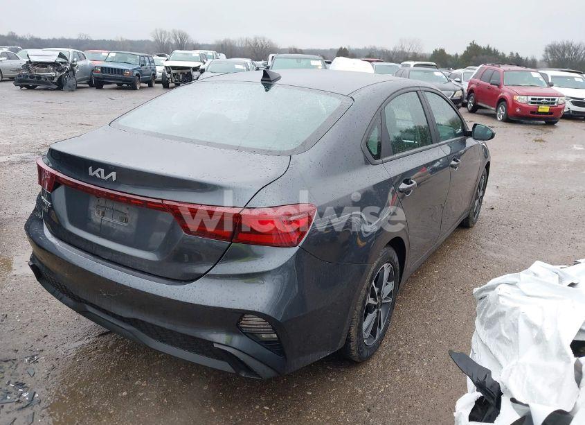 Photo 4 of 2023 Kia Forte LXS (VIN 3KPF24AD7PE590373)