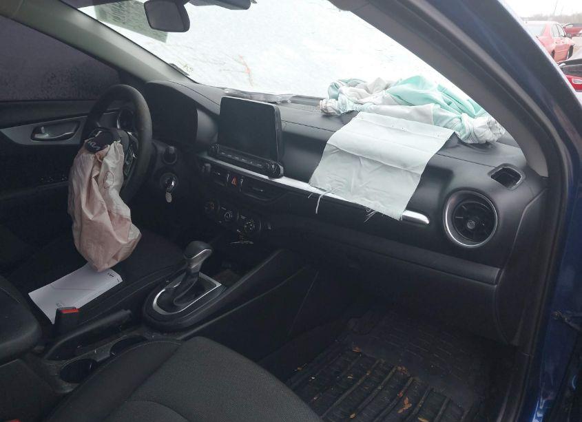 Photo 5 of 2023 Kia Forte LXS (VIN 3KPF24AD7PE597131)