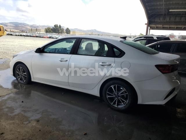 Photo 9 of 2023 KIA FORTE LX (VIN 3KPF24AD7PE607043)