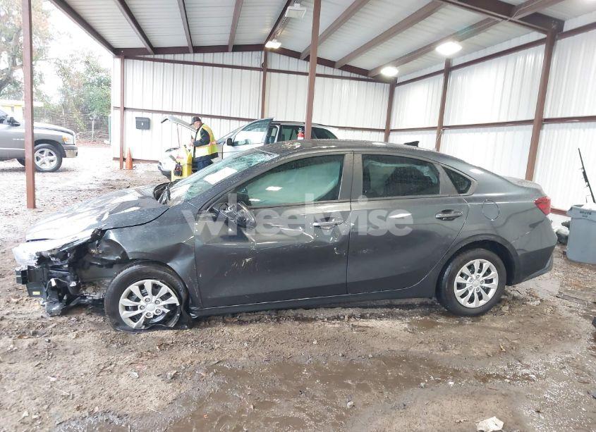 Photo 15 of 2023 Kia Forte LX (VIN 3KPF24AD7PE642844)