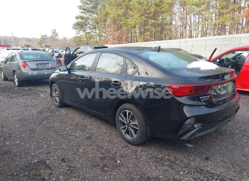 Photo 3 of 2023 Kia Forte LXS (VIN 3KPF24AD7PE658588)