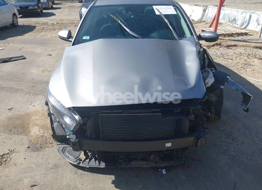 Photo 18 of 2023 Kia Forte LXS (VIN 3KPF24AD7PE672054)