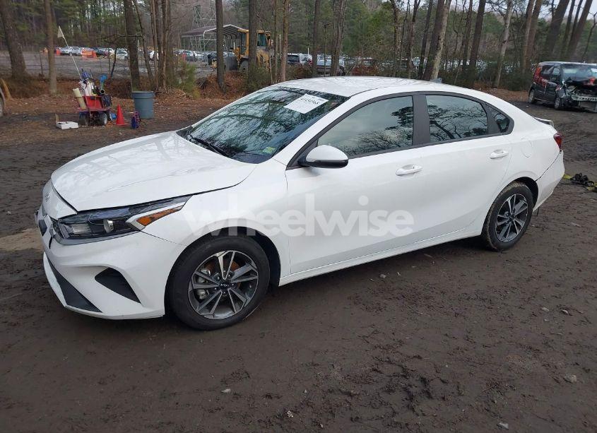 Photo 2 of 2023 Kia Forte LXS (VIN 3KPF24AD7PE675519)