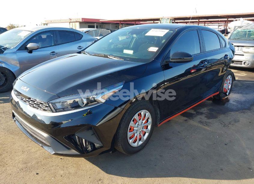 Photo 2 of 2023 Kia Forte LX (VIN 3KPF24AD7PE684267)