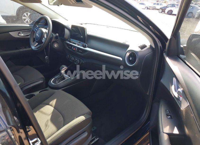 Photo 5 of 2023 Kia Forte LX (VIN 3KPF24AD7PE684267)