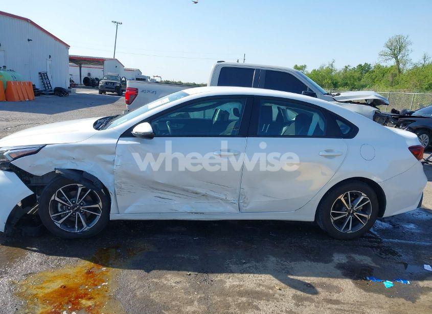 Photo 14 of 2023 Kia Forte LXS (VIN 3KPF24AD7PE688495)