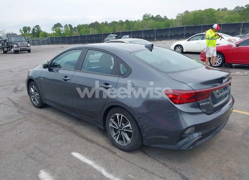 Photo 3 of 2023 Kia Forte LXS (VIN 3KPF24AD7PE690487)