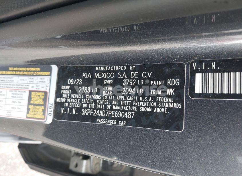 Photo 9 of 2023 Kia Forte LXS (VIN 3KPF24AD7PE690487)
