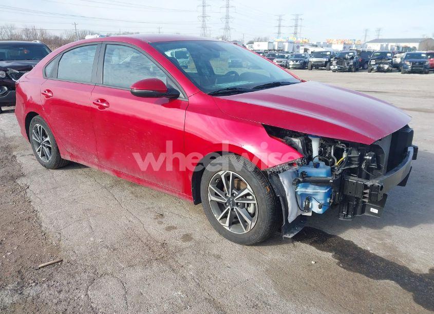 2024 Kia Forte LXS (VIN 3KPF24AD7RE698771) main photo